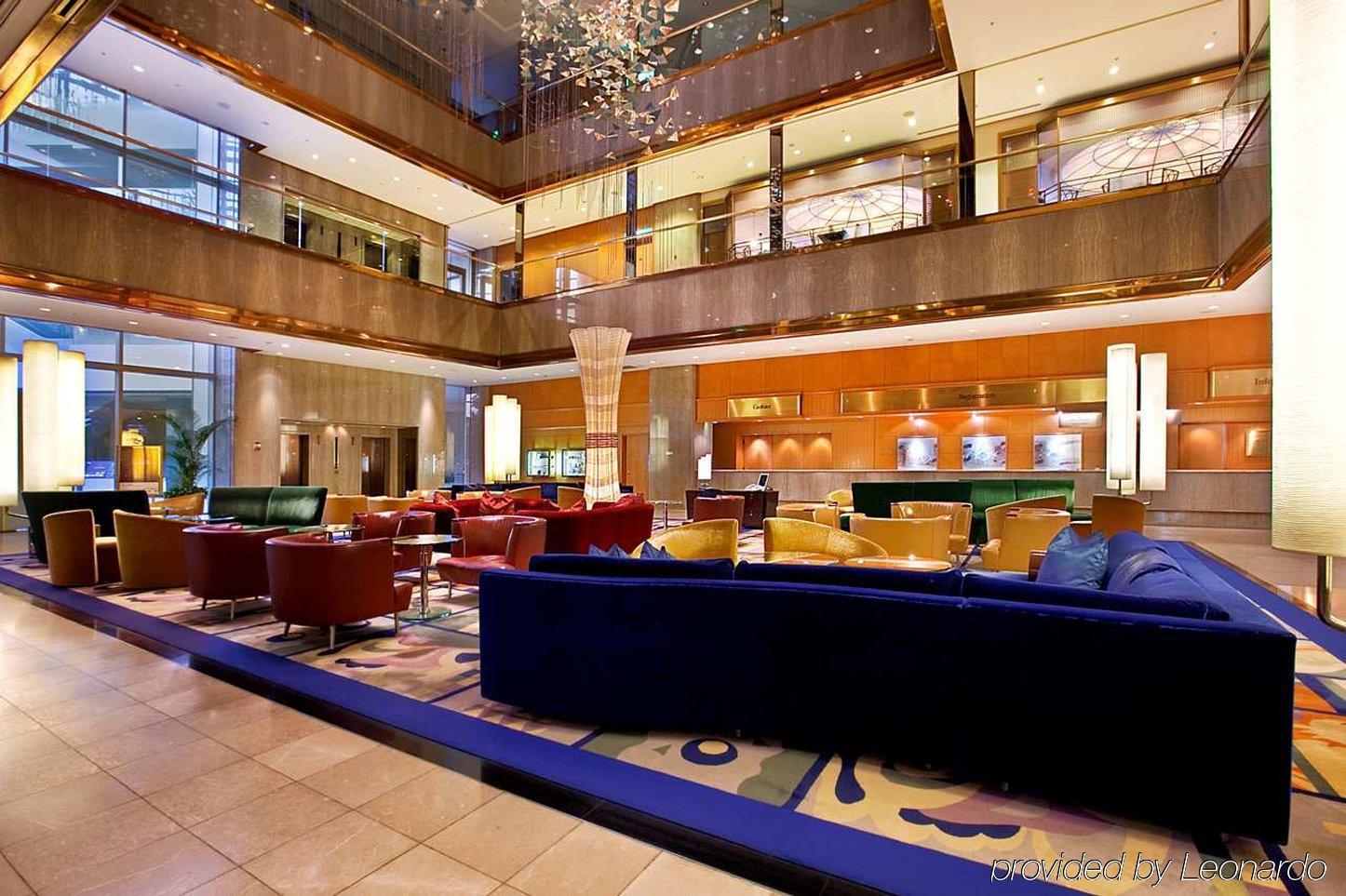 Hilton Osaka Hotel Dalaman gambar
